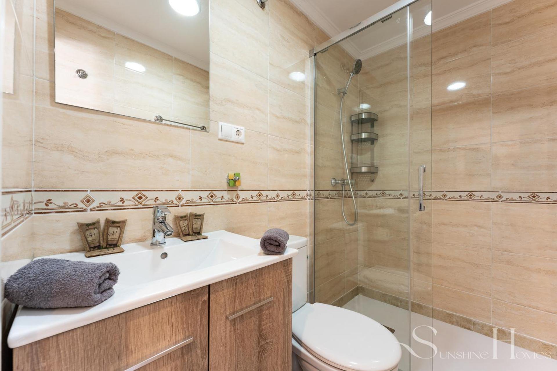First Line , Cosy And Comfortable + Swimming Pool Торремолинос Экстерьер фото